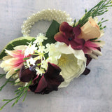 AMBERLEY WRIST CORSAGE